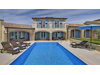 Villa kaufen in Medulin, mit Stellplatz, 720 m² Grundstück, 220 m² Wohnfläche, 5 Zimmer