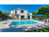 Villa kaufen in Poreč, 700 m² Grundstück, 248 m² Wohnfläche, 5 Zimmer